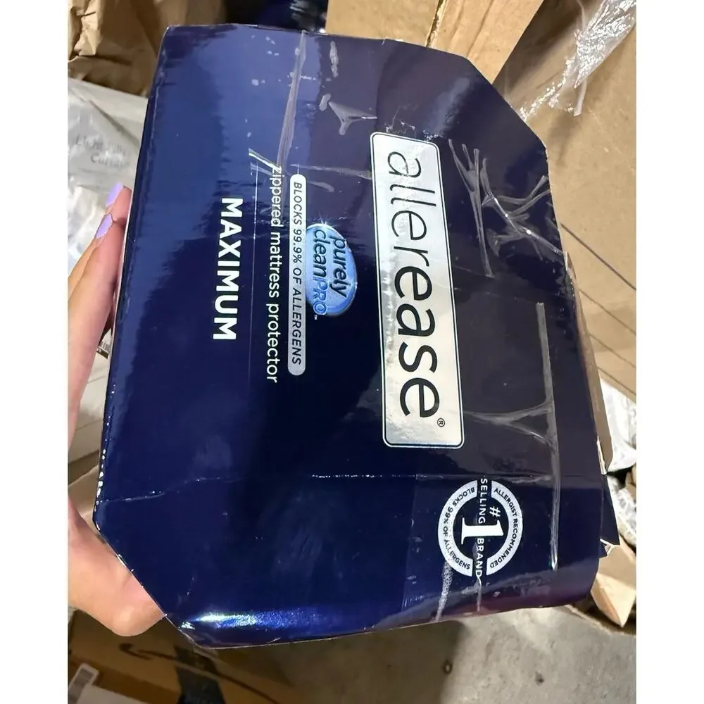 AllerEase Maximum Protection Queen Mattress Cover - Bed Bug & Allergy
